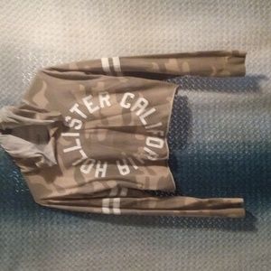 Hollister crop hoodie